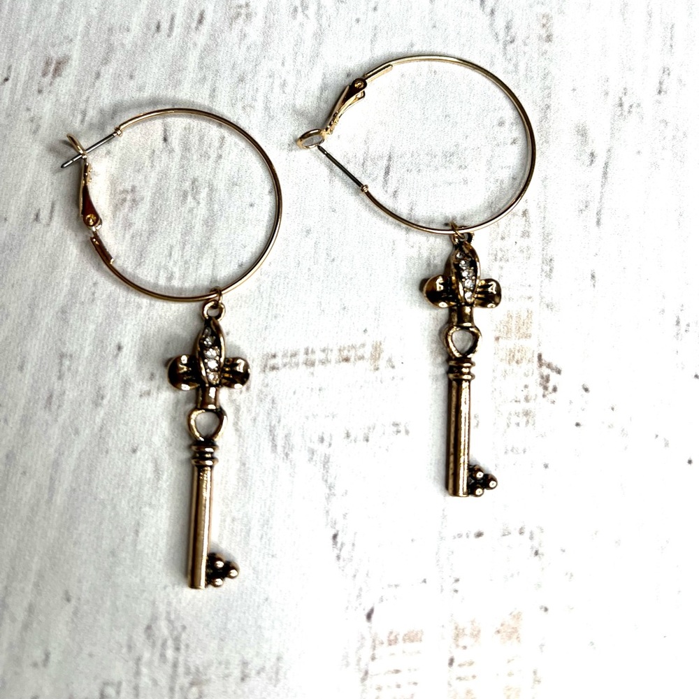 Caligirl Cross Earrings